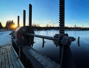 Sonnenuntergang am Wehr vom Oderteich